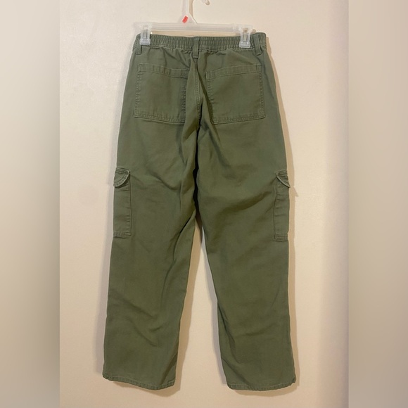 Aeropostale Utility Cargo Army Green Pants Woman’s Size Small - Picture 8 of 10